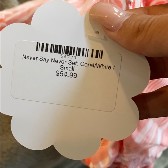 LAST CHANCE Shop Hopes Wrap Maxi Set - Picture 2 of 4